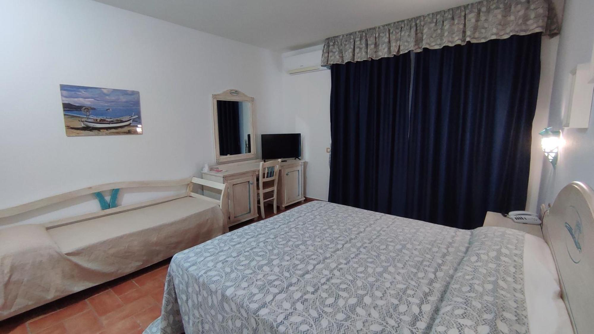 Hotel Le Sabbie Calasetta Dış mekan fotoğraf