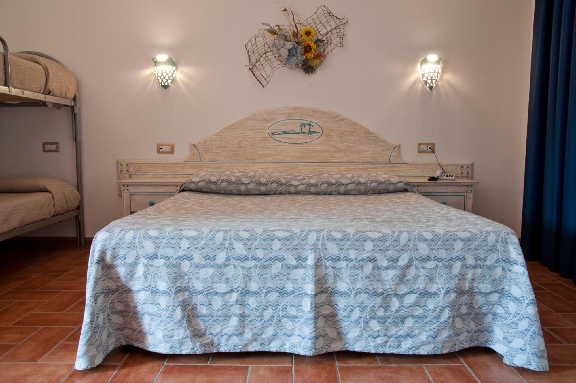 Hotel Le Sabbie Calasetta Dış mekan fotoğraf