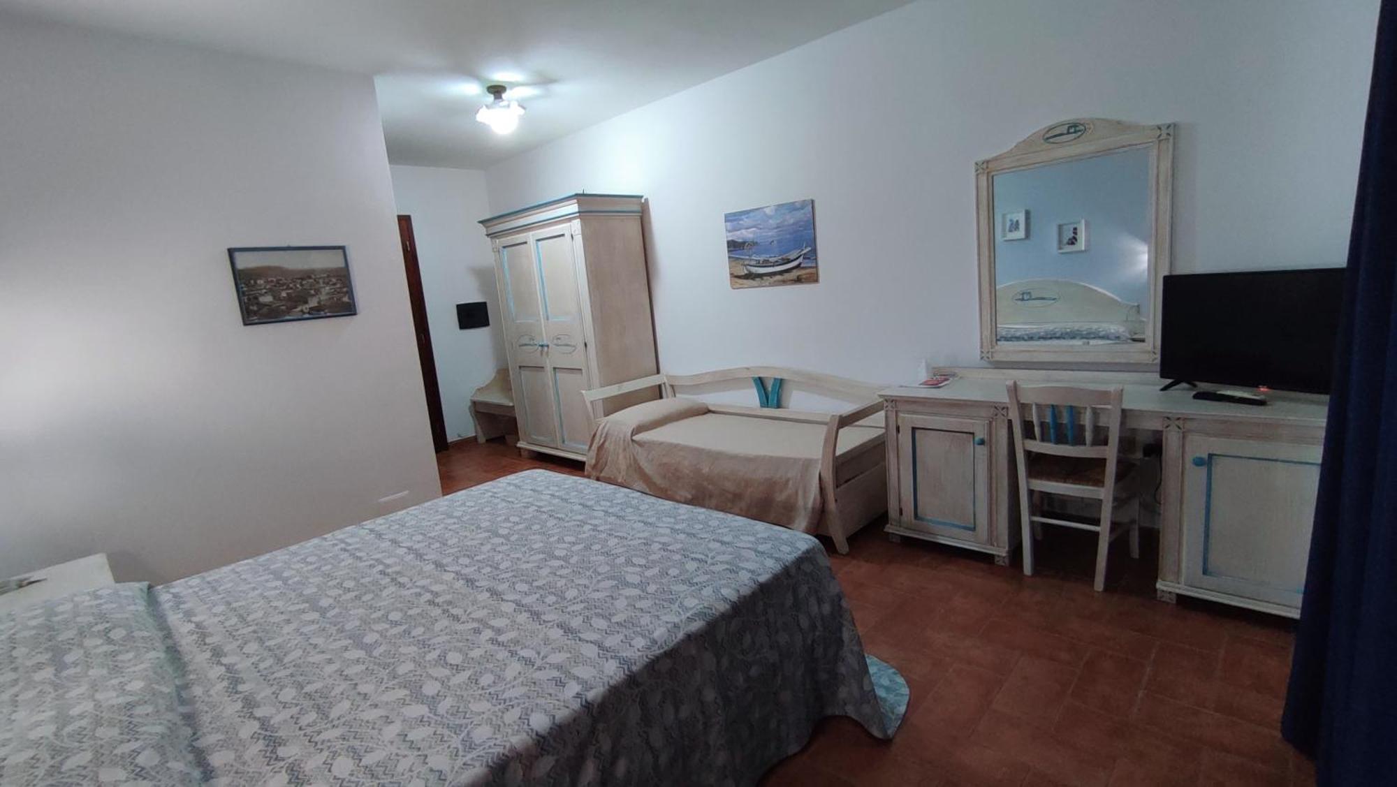 Hotel Le Sabbie Calasetta Dış mekan fotoğraf